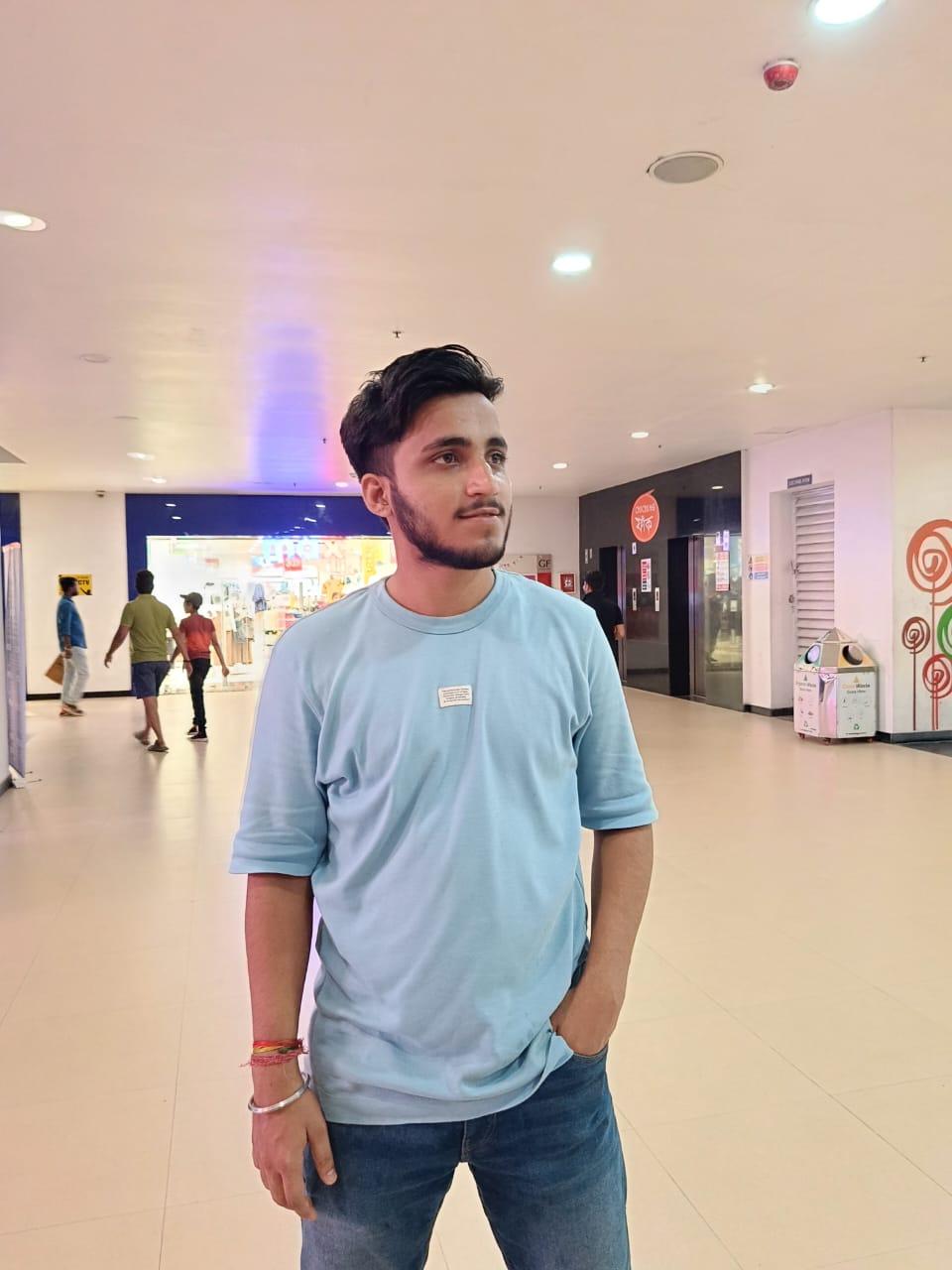 Akash Mishra's profile picture